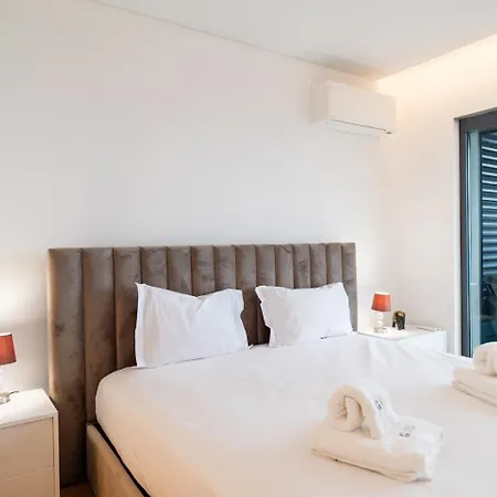 Апартаменты Guestready - A Lovely With A Sea View