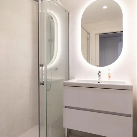 Апартаменты Guestready - A Lovely With A Sea View *